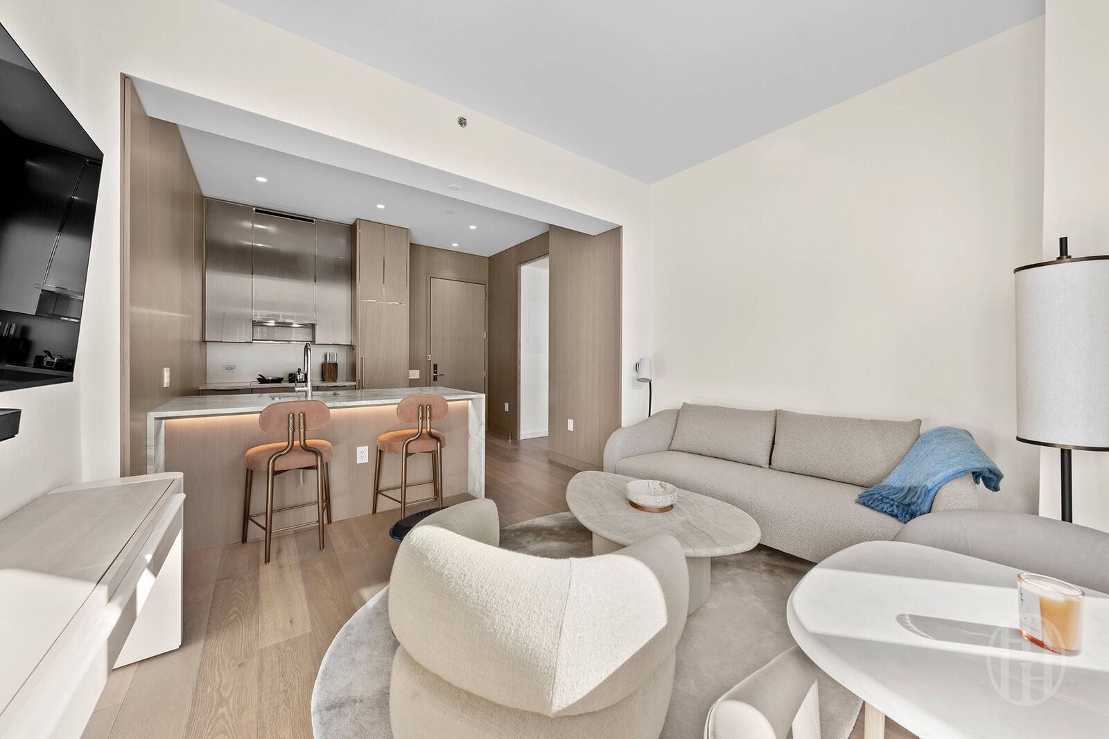 Property Photo:  111 W 56th Street 41D  NY 10019 