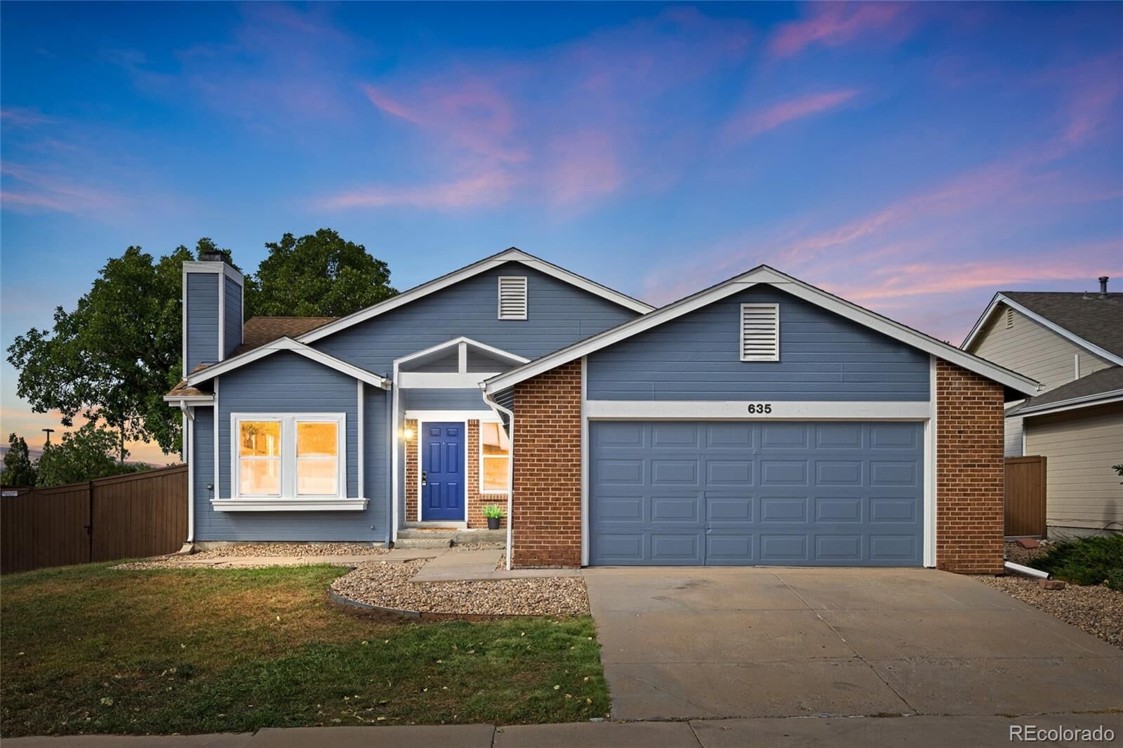 Property Photo: 635 Ridgeglen Way CO 80126