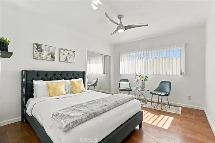 Property Photo:  933 11th Street 9  CA 90403 
