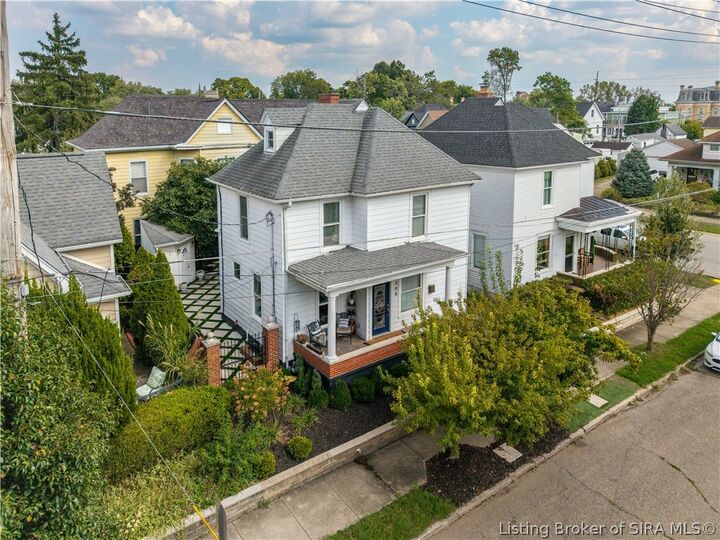 Property Photo:  308 E 9th Street  IN 47150 