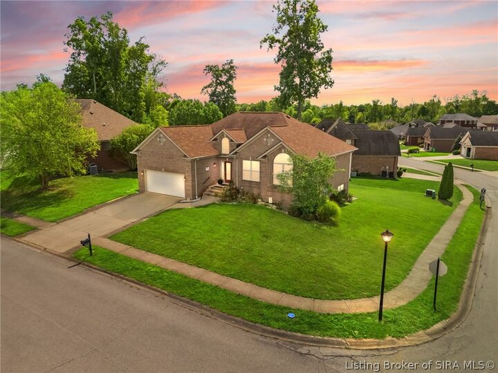 Property Photo: 11530 Yorktown Boulevard IN 47172