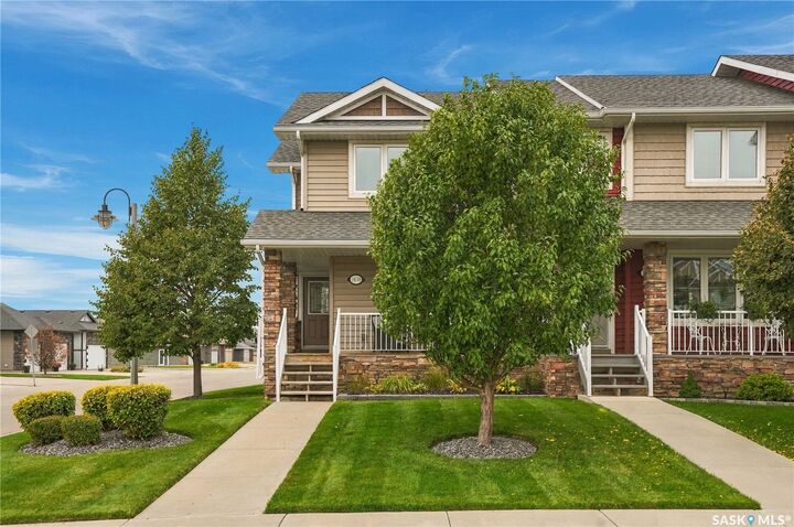 Property Photo:  1438 Hunter Road  SK S7T 0T4 