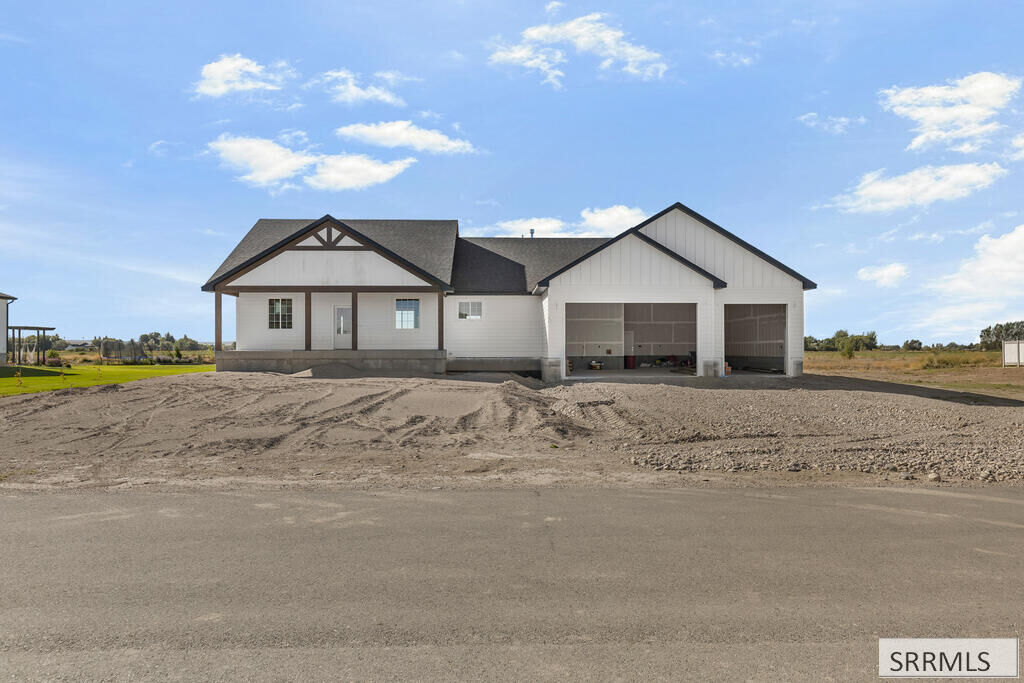 Property Photo: 3772 E 356 N ID 83442