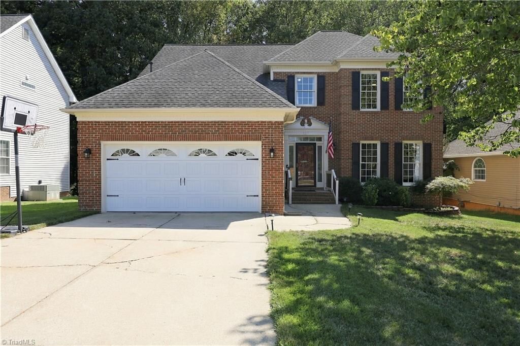 Property Photo: 6215 High View Road NC 27410