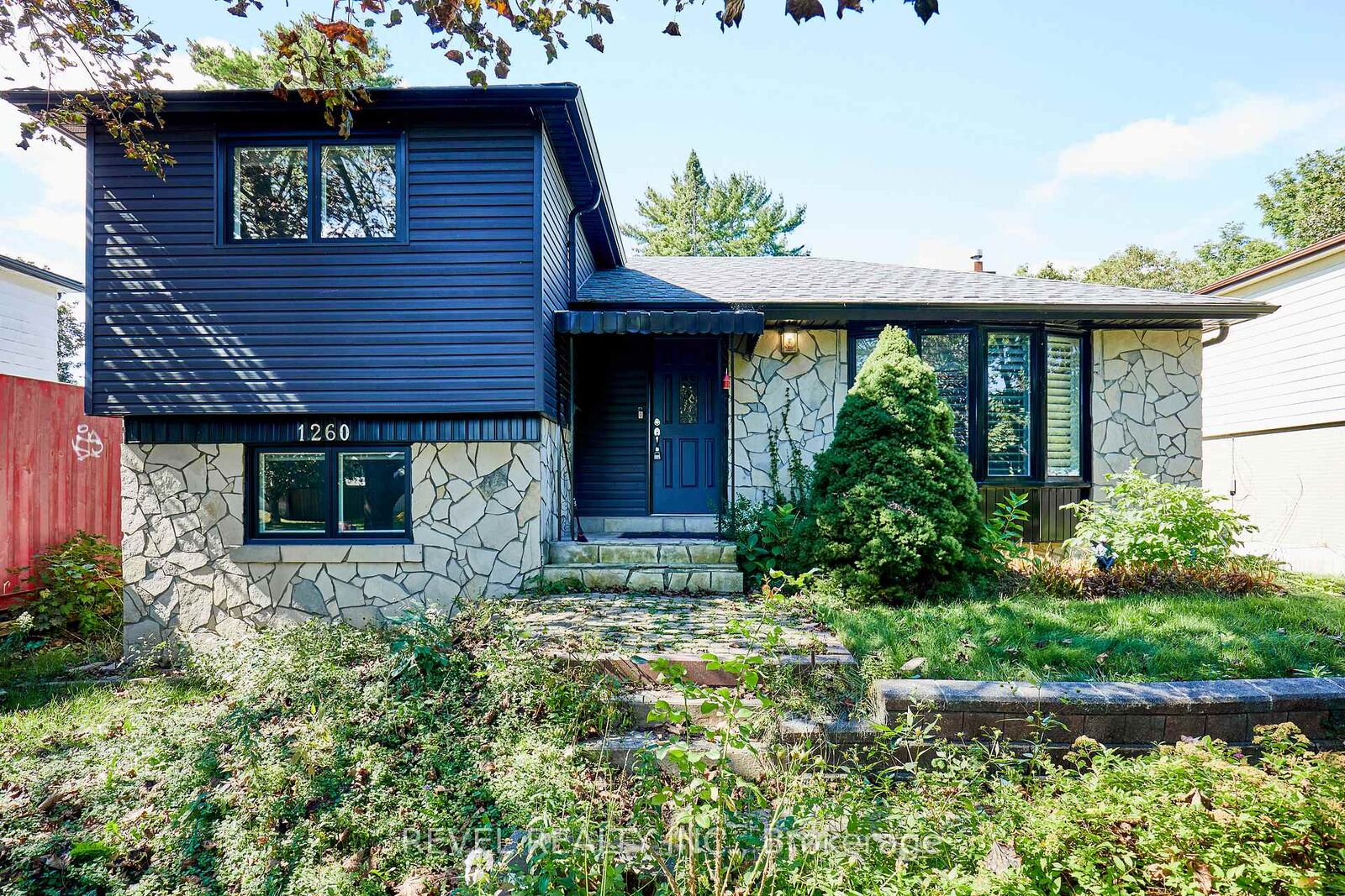 Property Photo:  1260 Ilona Park Road  ON L1W 1E4 