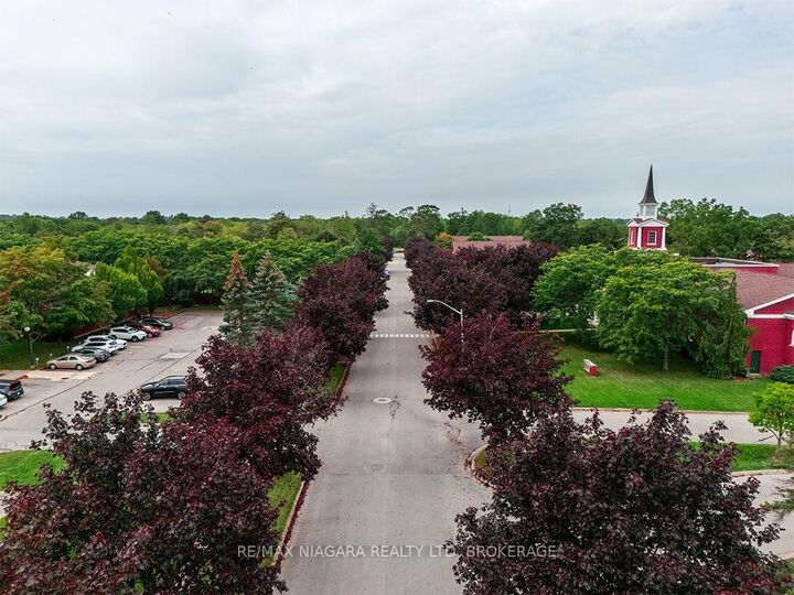 Property Photo:  319 Elgin Street  ON L3K 6A2 