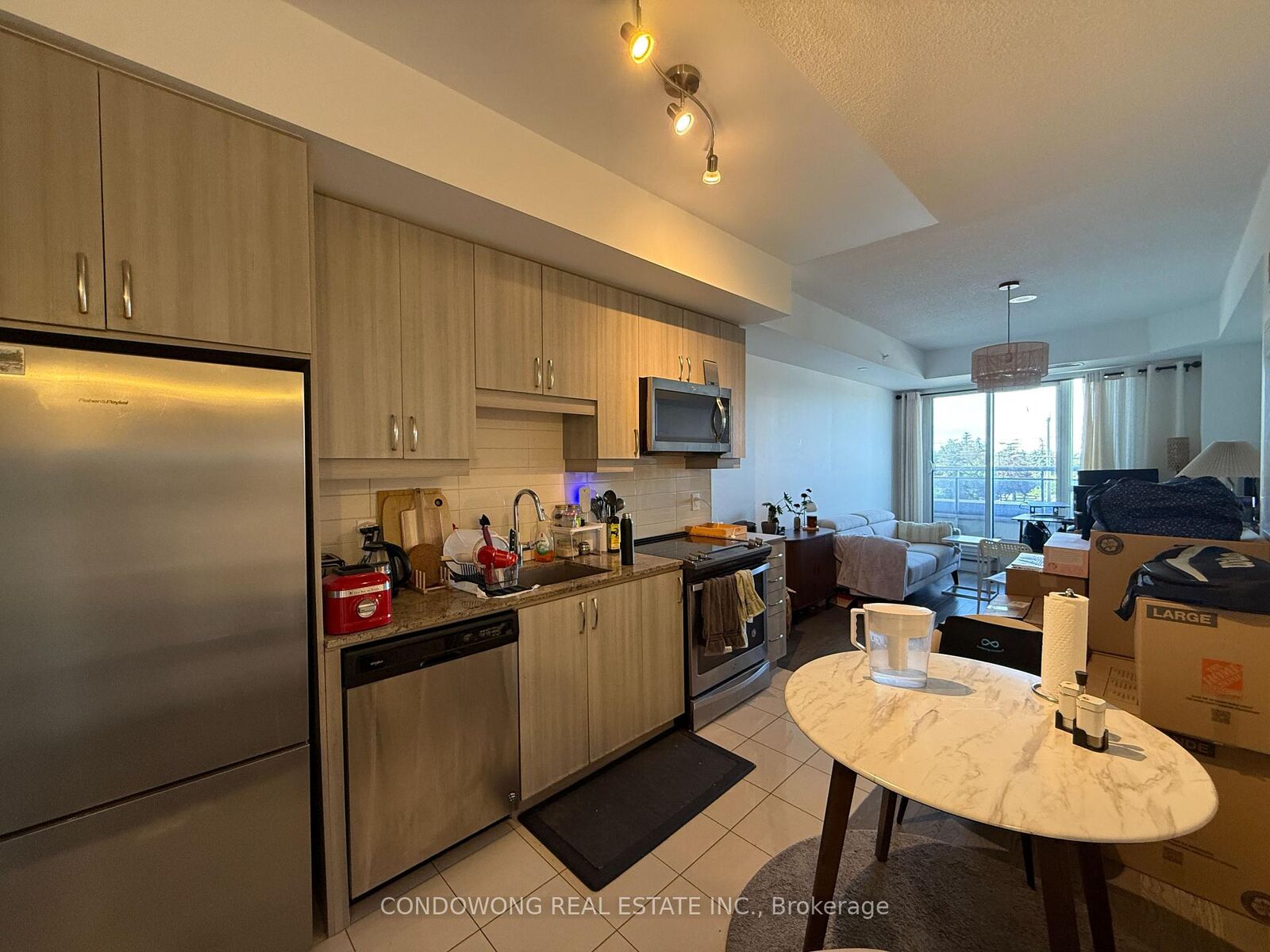 Property Photo:  9191 Yonge Street 308  ON L4C 1E2 