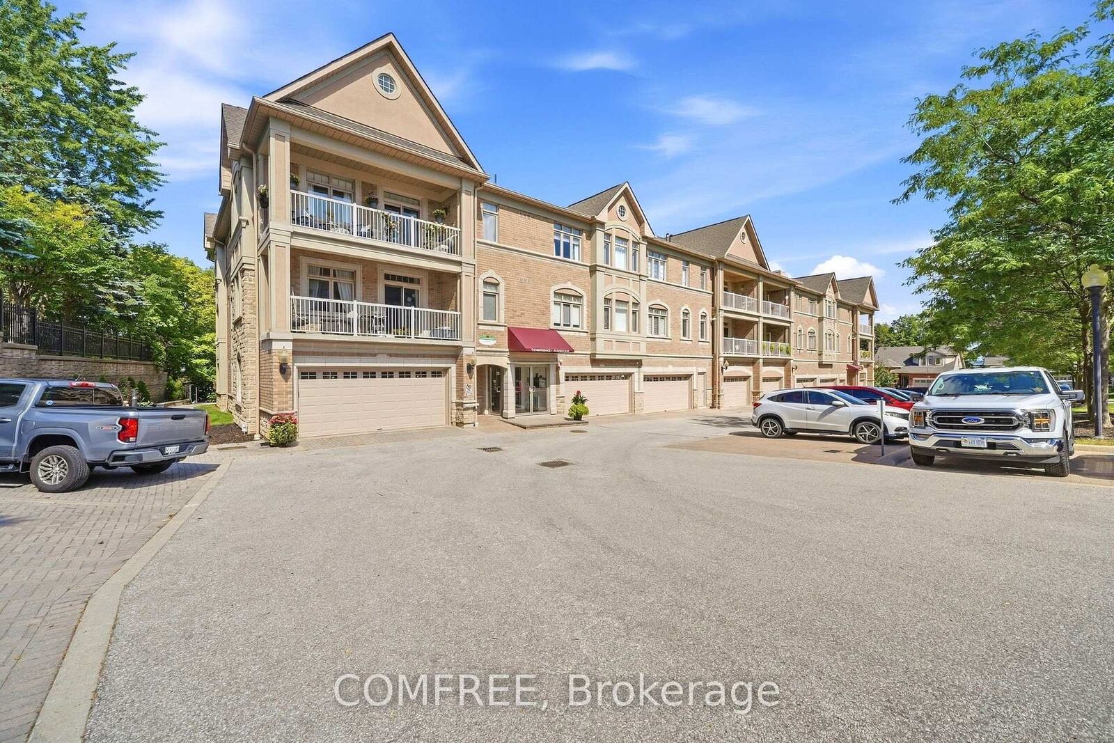 Property Photo:  78 Sunset Boulevard 312  ON L9R 2H5 