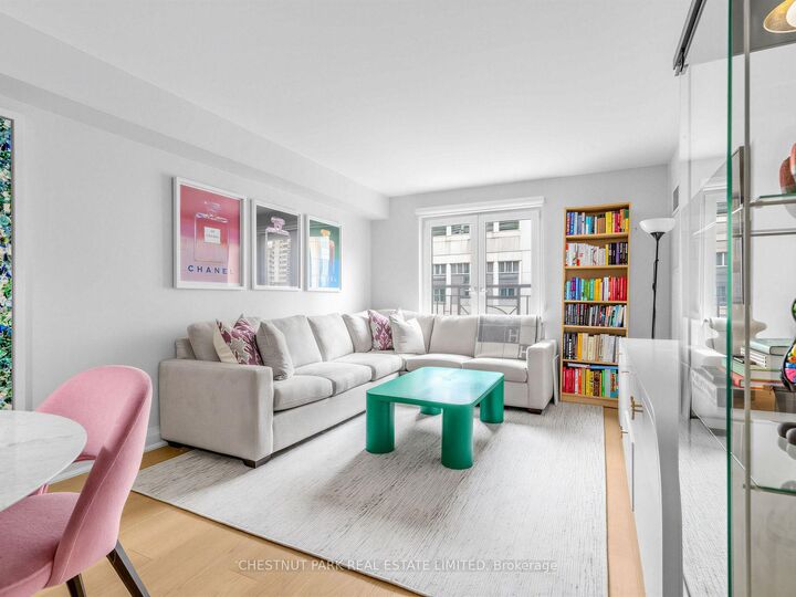Property Photo:  1 Balmoral Avenue 505  ON M4V 3B9 