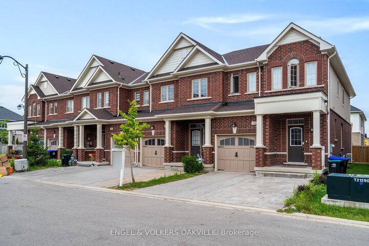 Property Photo: 44 Clifford Crescent ON L0G 1W0