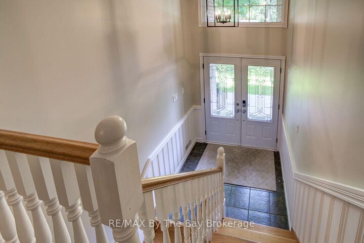 Property Photo:  17 Downer Crescent  ON L9Z 1C2 