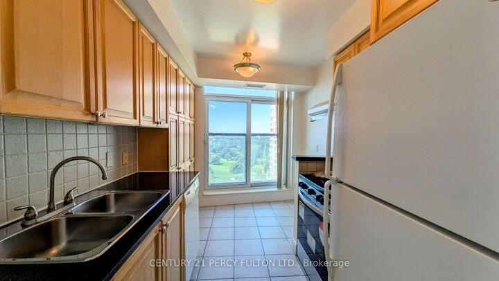 Property Photo:  238 Bonis Avenue 2322  ON M1T 3W7 