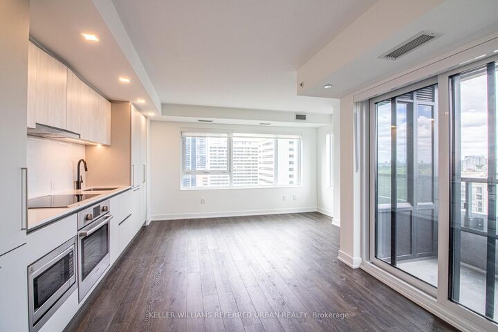 Property Photo:  609 Sherbourne Street 2104  ON M4X 0A4 