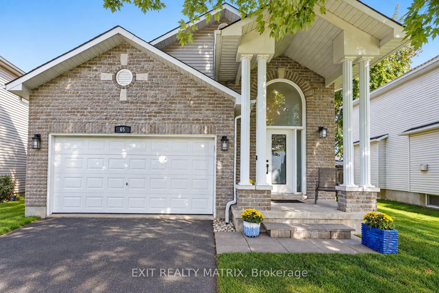 Property Photo: 65 Lachaine Street ON K0A 1W0