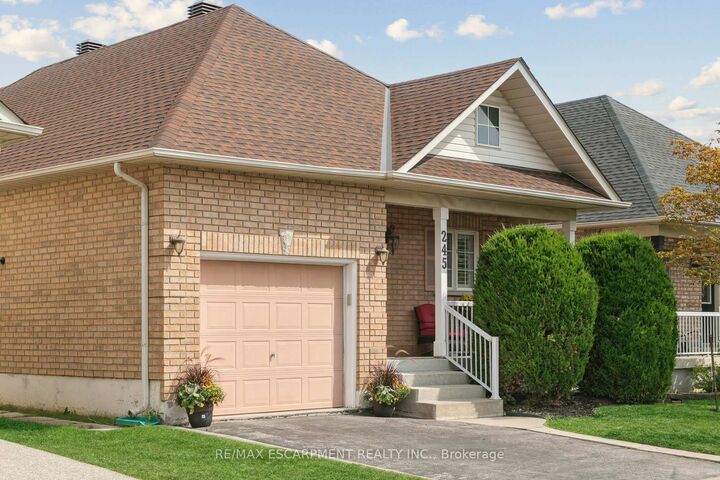 Property Photo:  245 Centennial Forest Drive  ON L9T 5W9 
