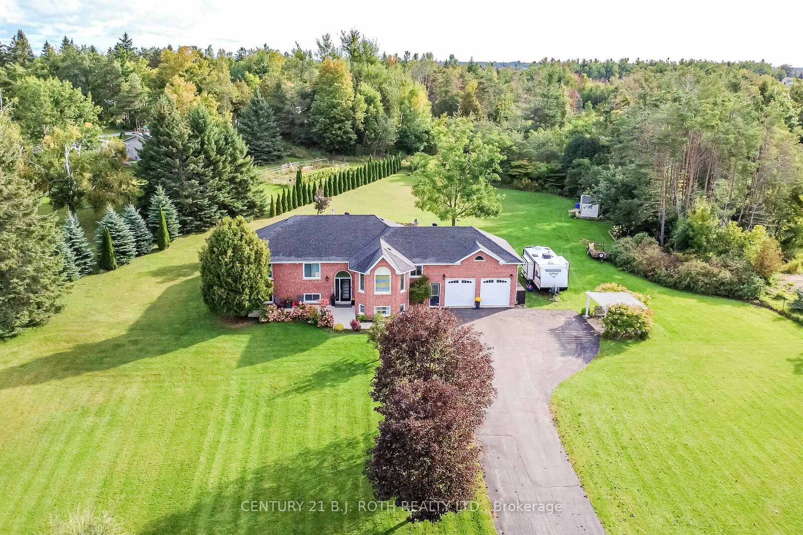 Property Photo:  7 Orsi Drive  ON L3V 7Z7 