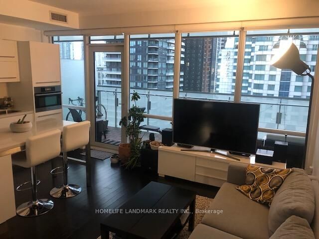 Property Photo: 80 John Street 1705 ON M5V 3X4