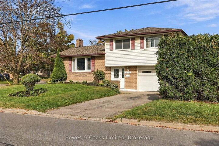 Property Photo: 532 Raymond Street ON K9H 5M9