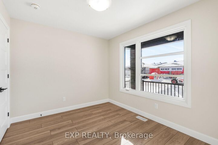 Property Photo:  990 Katia Street  ON K0A 2M0 
