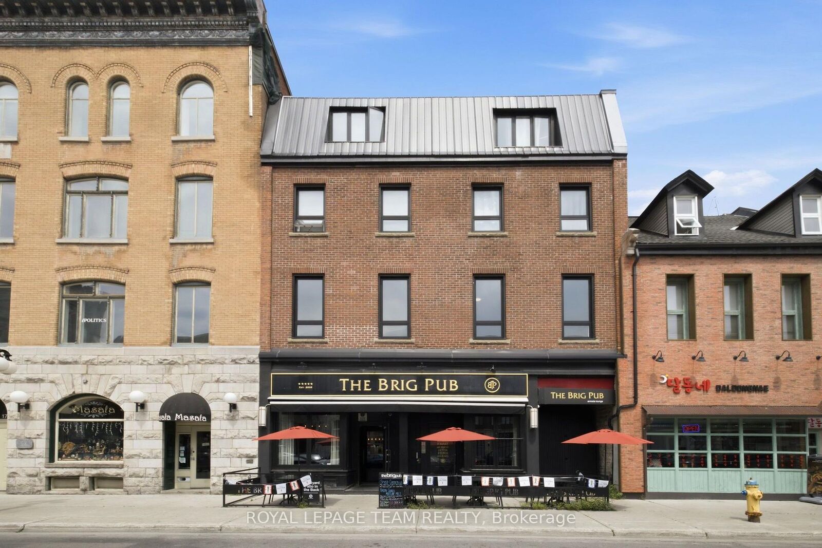 Property Photo:  21 York Street 2  ON K1N 5S7 