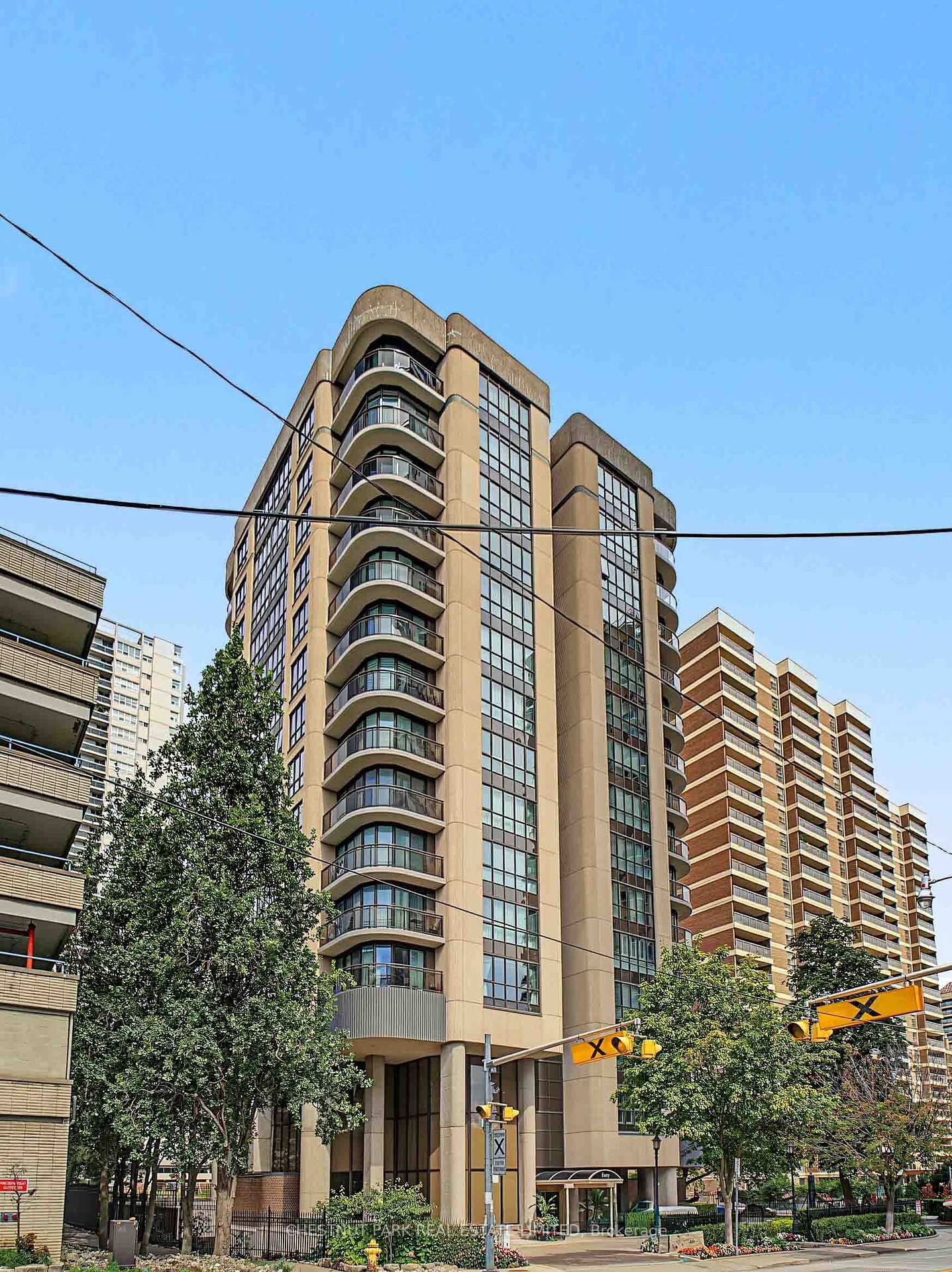 Property Photo:  40 Rosehill Road 201  ON M4T 1G5 