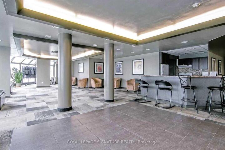 Property Photo: 700 Constellation Drive 408 ON L5R 3G8