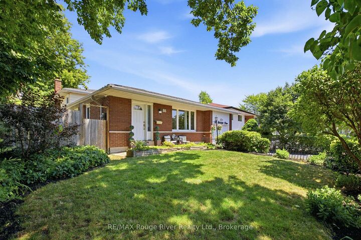 Property Photo:  86 Shoredale Drive  ON M1G 3S9 