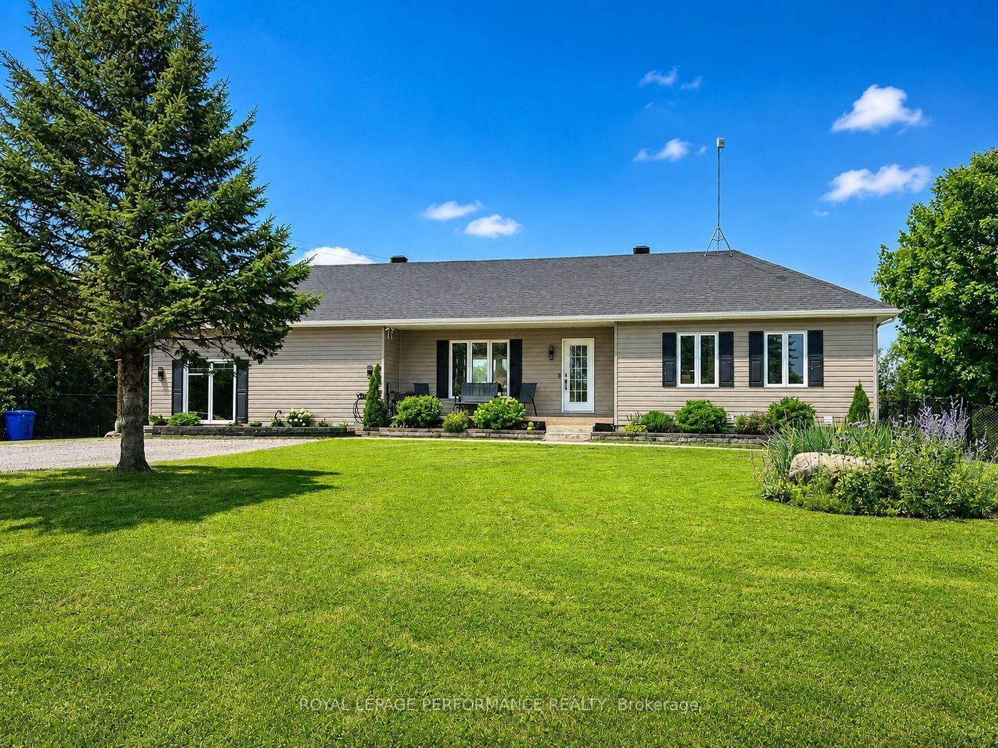 Property Photo:  1890 Cassburn Road  ON K0B 1K0 