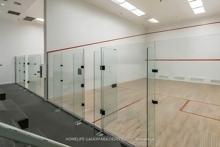 Property Photo: 88 Corporate Drive 1811 ON M1H 3G6