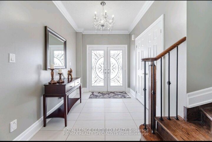 Property Photo:  122 Teal Crest Circle  ON L6X 2Z3 