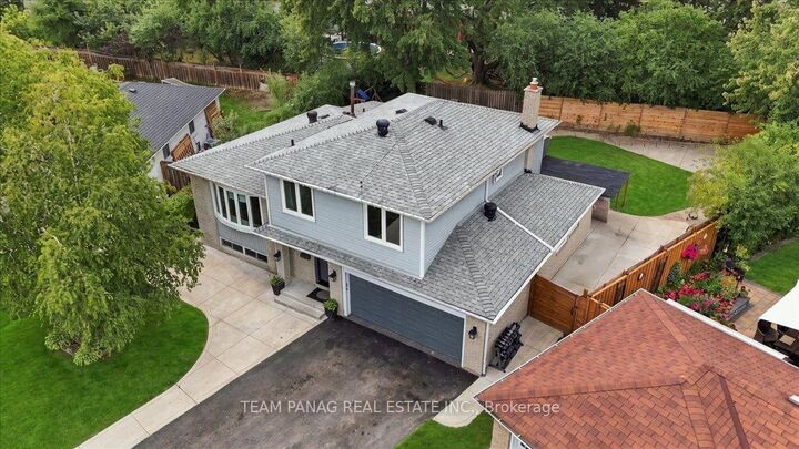 Property Photo:  16 Groveland Court  ON L6S 1L4 