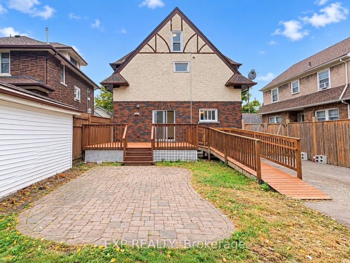 Property Photo:  4883 Simcoe Street  ON L2E 1V8 