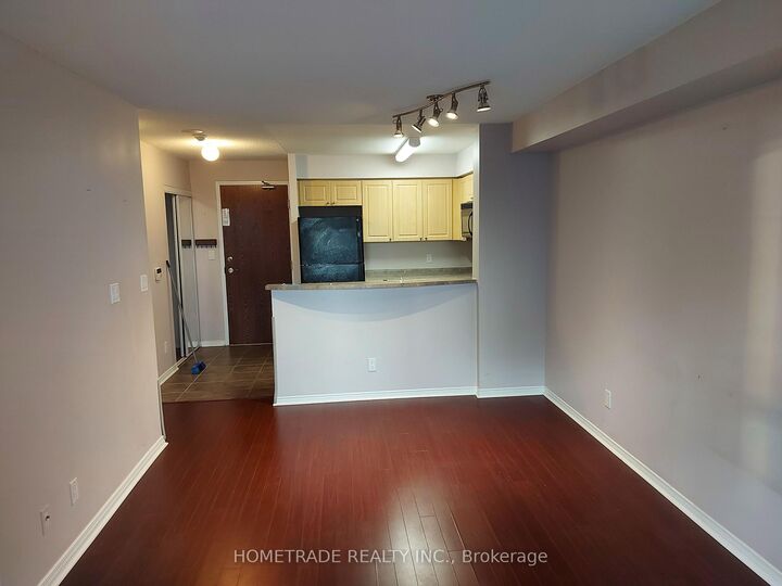 Property Photo:  9 Michael Power Place 510  ON M9A 0A5 