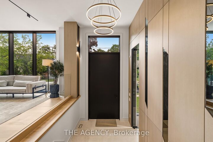 Property Photo: 167 Harlandale Avenue ON M2N 1P5