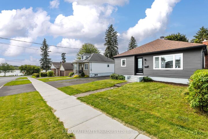 Property Photo:  5 Anthony Street  ON K6H 5J8 