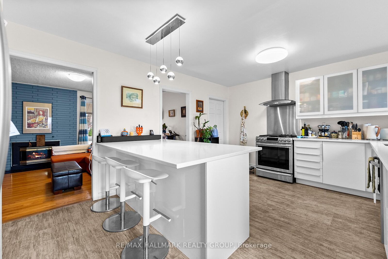 Property Photo:  1318 Avenue Q N/A  ON K1G 0B6 