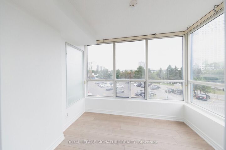 Property Photo: 3050 Ellesmere Road 406 ON M1E 4C2