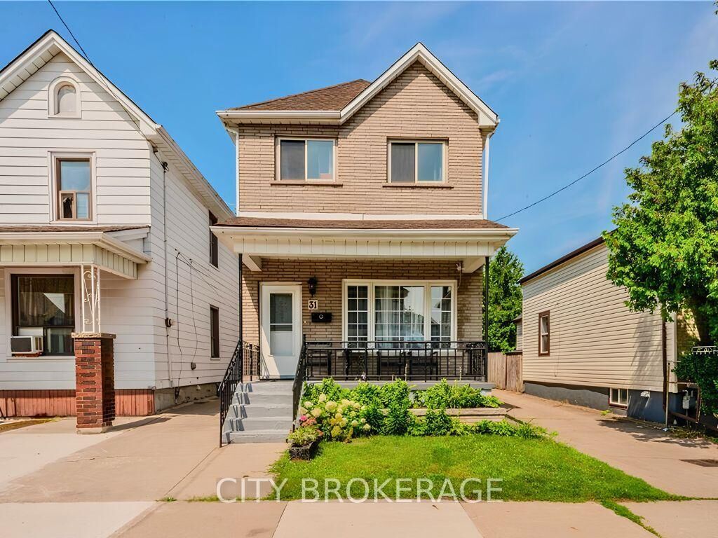 Property Photo: 31 Kinrade Avenue ON L8L 6L5