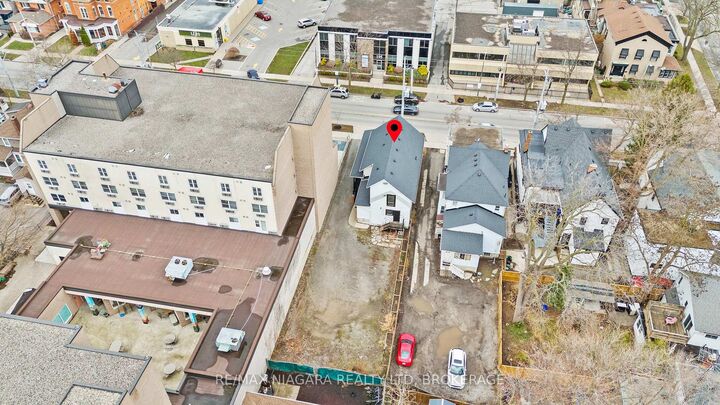 Property Photo:  196 King Street  ON L2R 3J7 
