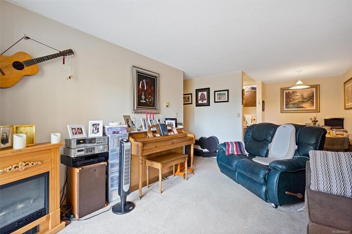 Property Photo:  105 Gorge Rd E #309  BC V9A 6Z2 
