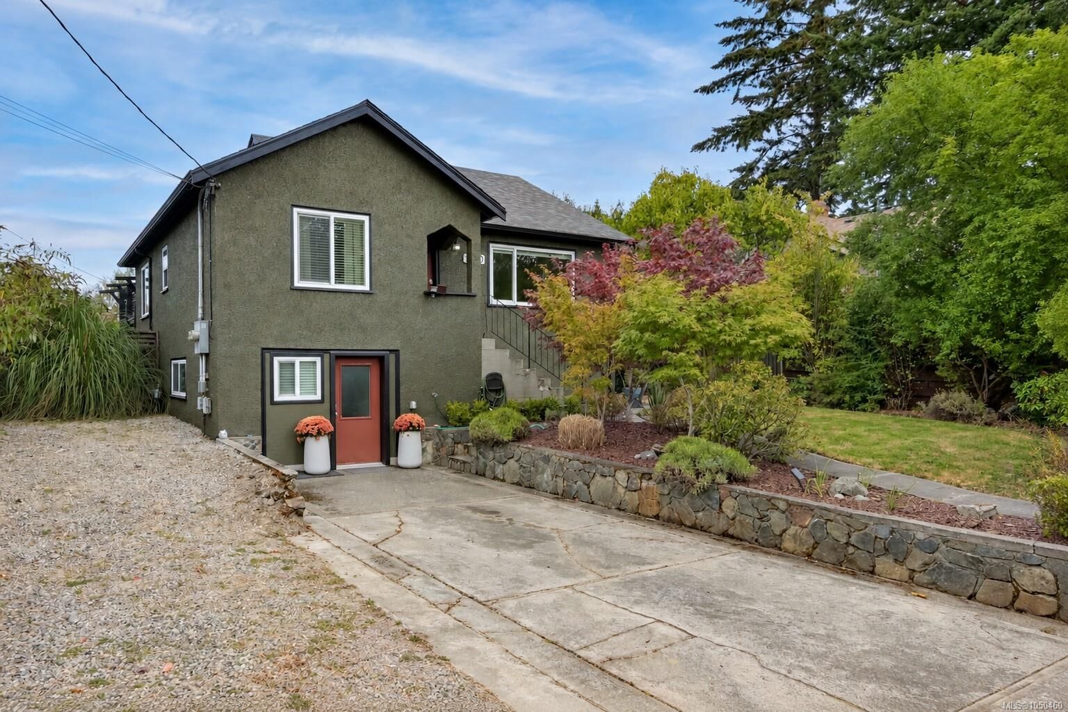Property Photo:  1000 Tattersall Dr  BC V8X 2X2 