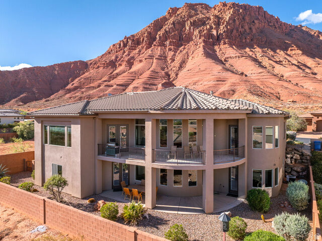 Property Photo:  342 E 400 N  UT 84738 