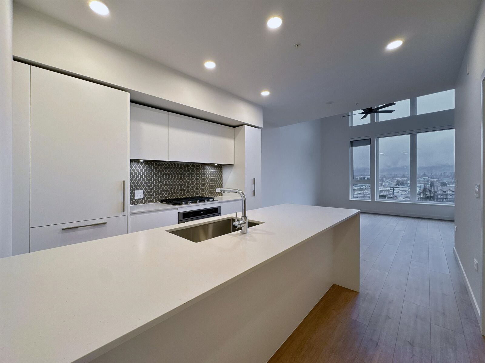 Property Photo:  1504 Scott Road 613  BC V8B 1G4 