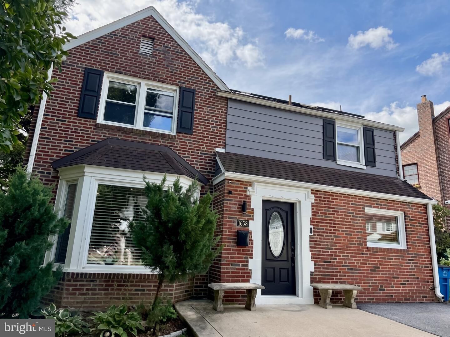 Property Photo:  1638 Surrey Lane  PA 19083 
