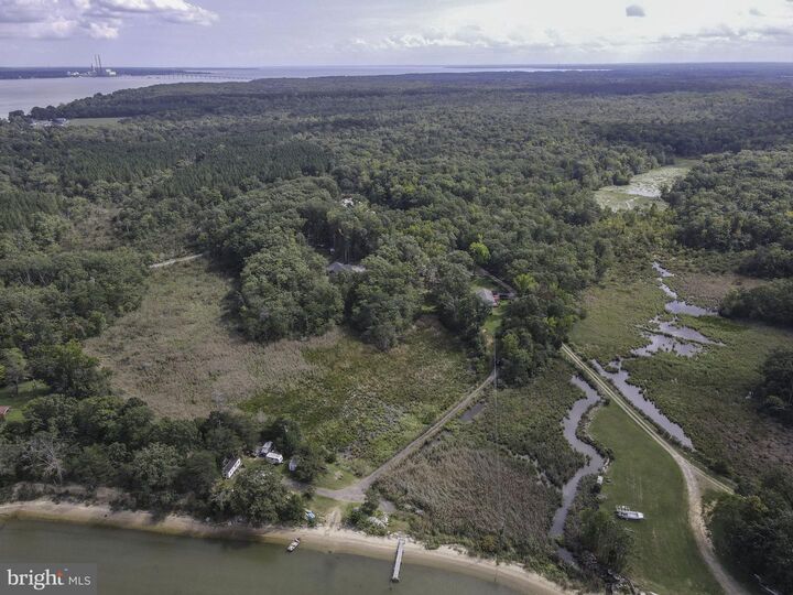 Property Photo: 1053 Mathias Point Road VA 22485