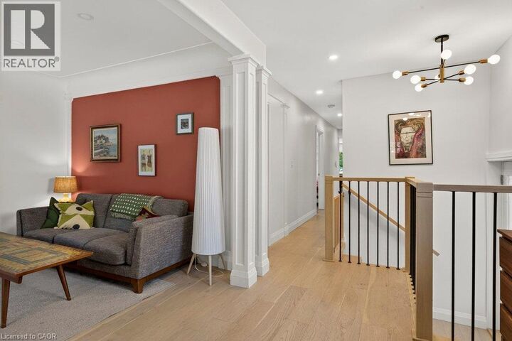 Property Photo:  494 Dundurn Street South  ON L8P 4L9 
