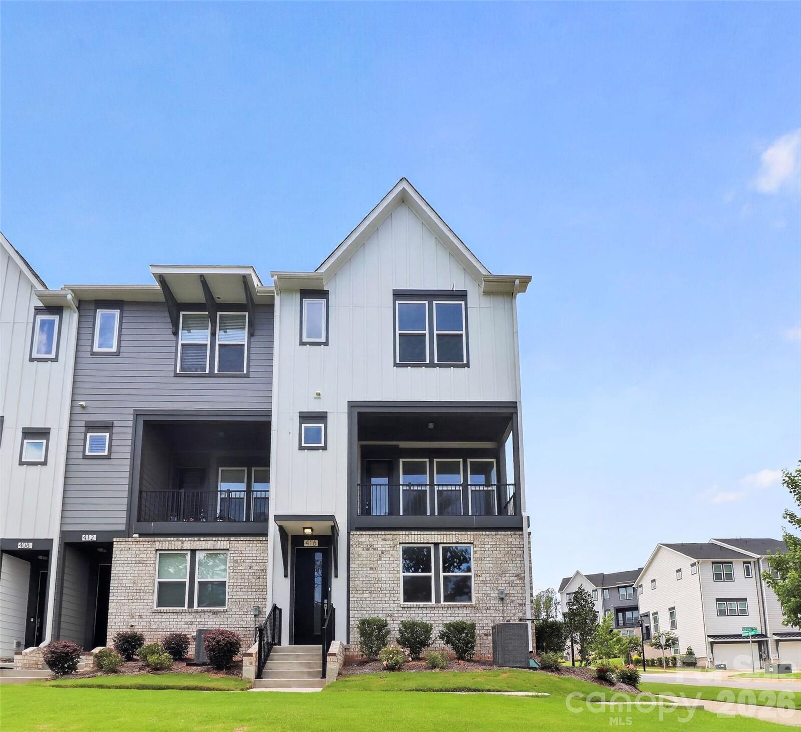 Property Photo:  416 Nathaniel Way  NC 28213 