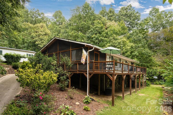 Property Photo:  101 Guffey Mountain Road  NC 28730 