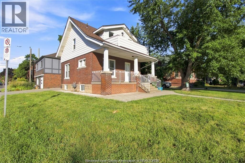 Property Photo:  1597 Pelissier Street  ON N8X 1M9 