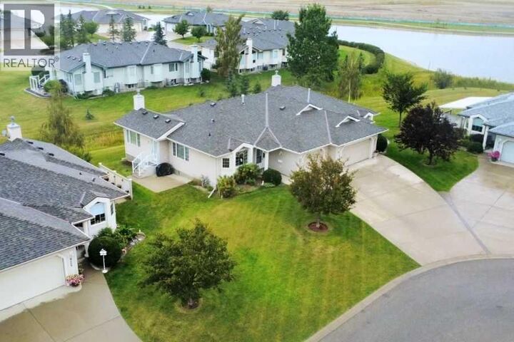 Property Photo:  923 Nativity Bay  AB T1X 1R1 